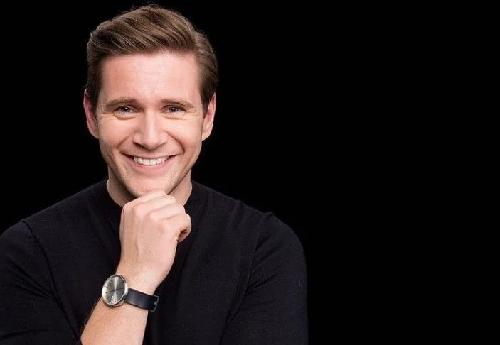 Allen Leech Bio, Age, Career, Net Worth, Height, Education, Girlfriend & More